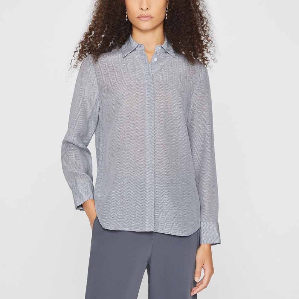 Signature Silk Shirt - New With Tags - NEVER WORN - Blue Mix Herringbone